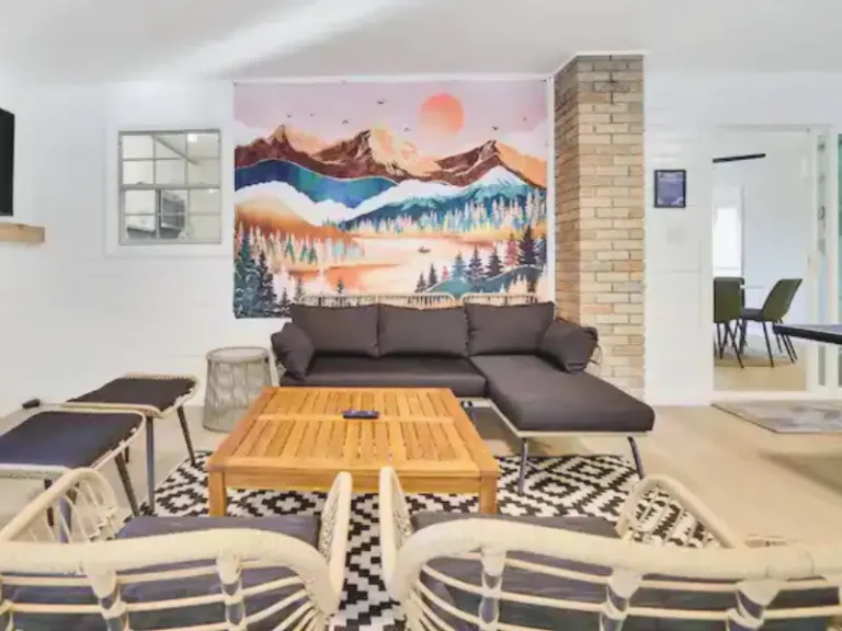 Cozy living room with modern decor in Kresgeville, PA Airbnb.