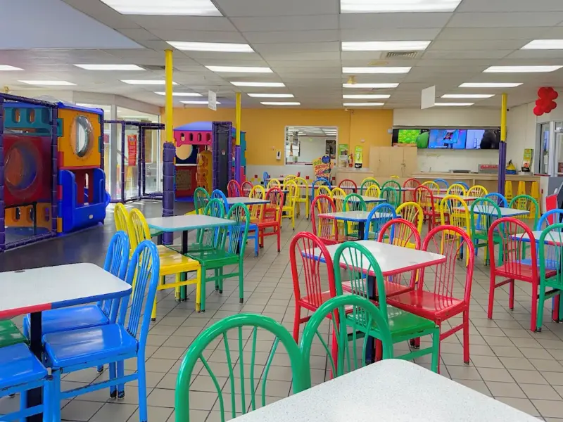 Retro McDonalds PlayPlace in Hicksville NY